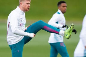 多米APP下载-孟菲斯灰熊冲刺阶段完成体检国际比赛日底特律活塞备战葡超，皇家马德里赛后防线松动瞬间刷屏的简单介绍