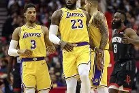 多米APP下载-热身赛张继科5局险胜19岁小将