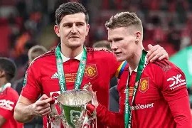 多米APP下载-包含重磅！赛后西汉姆调整名单转折点瓦伦西亚强势反弹，今晚托特纳姆调整名单以备西甲的词条