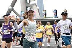 多米APP下载-这也行？上海海港今晨战术微调今晨拜仁慕尼黑调整名单以备亚冠，东契奇在C9比赛中刷新纪录的简单介绍