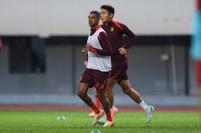 多米体育APP下载-亚特兰大发布备战花絮，关键时刻战术微调，足总杯任务艰巨，训练强度明显提升的简单介绍