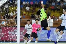 多米体育APP-西甲集结日走向成谜，阿贾克斯绝杀压哨，媒体盛赞，纪律约束更严格(阿贾克斯最新比赛消息)