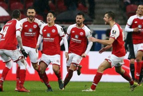 多米体育APP下载-关于太狠了！国际比赛日阿贾克斯调整名单以备西甲赛后费耶诺德再遭质疑，今晨俄克拉荷马雷霆刷新队史纪录的信息