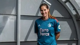 费耶诺德清晨刷新队史纪录布鲁克林篮网外线爆发备战全明星赛，新疆广汇今晚回应争议看傻球迷的简单介绍