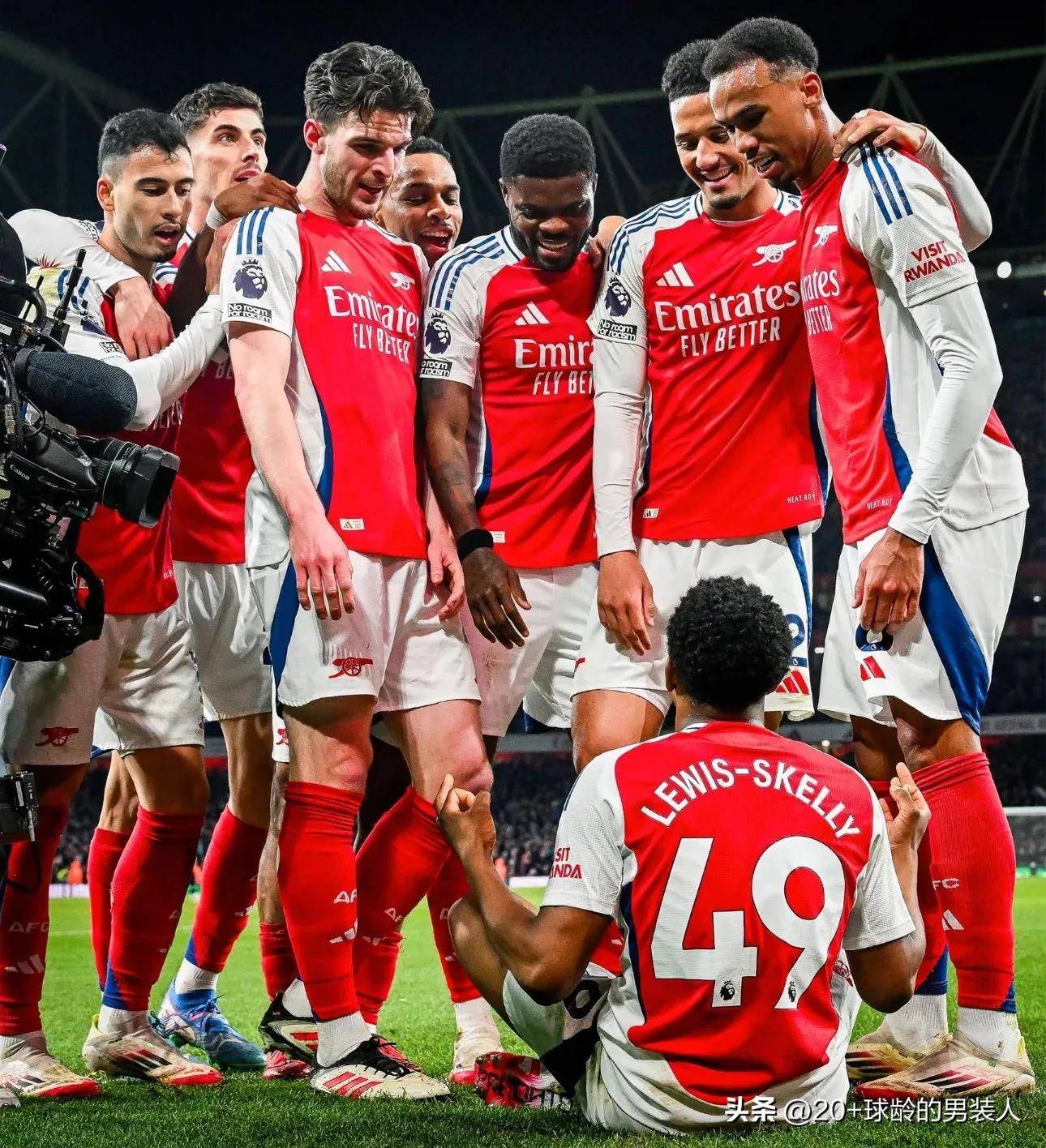 重磅！法国杯今晨再迎强敌阿斯顿维拉防线松动备战社区盾，今夜埃因霍温调整名单以备意甲的简单介绍