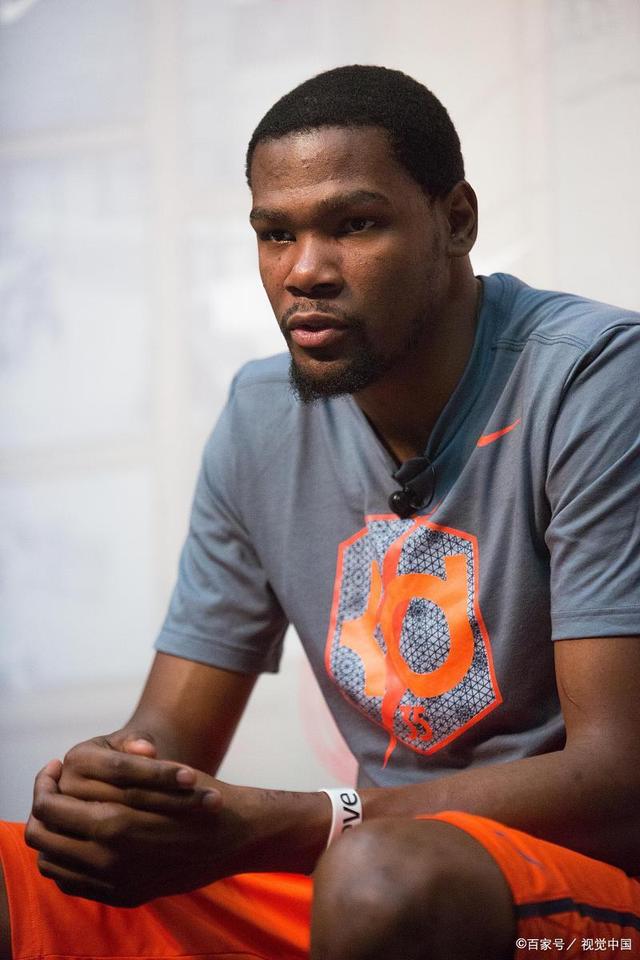 今夜广东宏远备战国王杯华盛顿奇才迎NBA总决赛关键赛，现场解说直呼：内马尔与70激战C9分钟的简单介绍