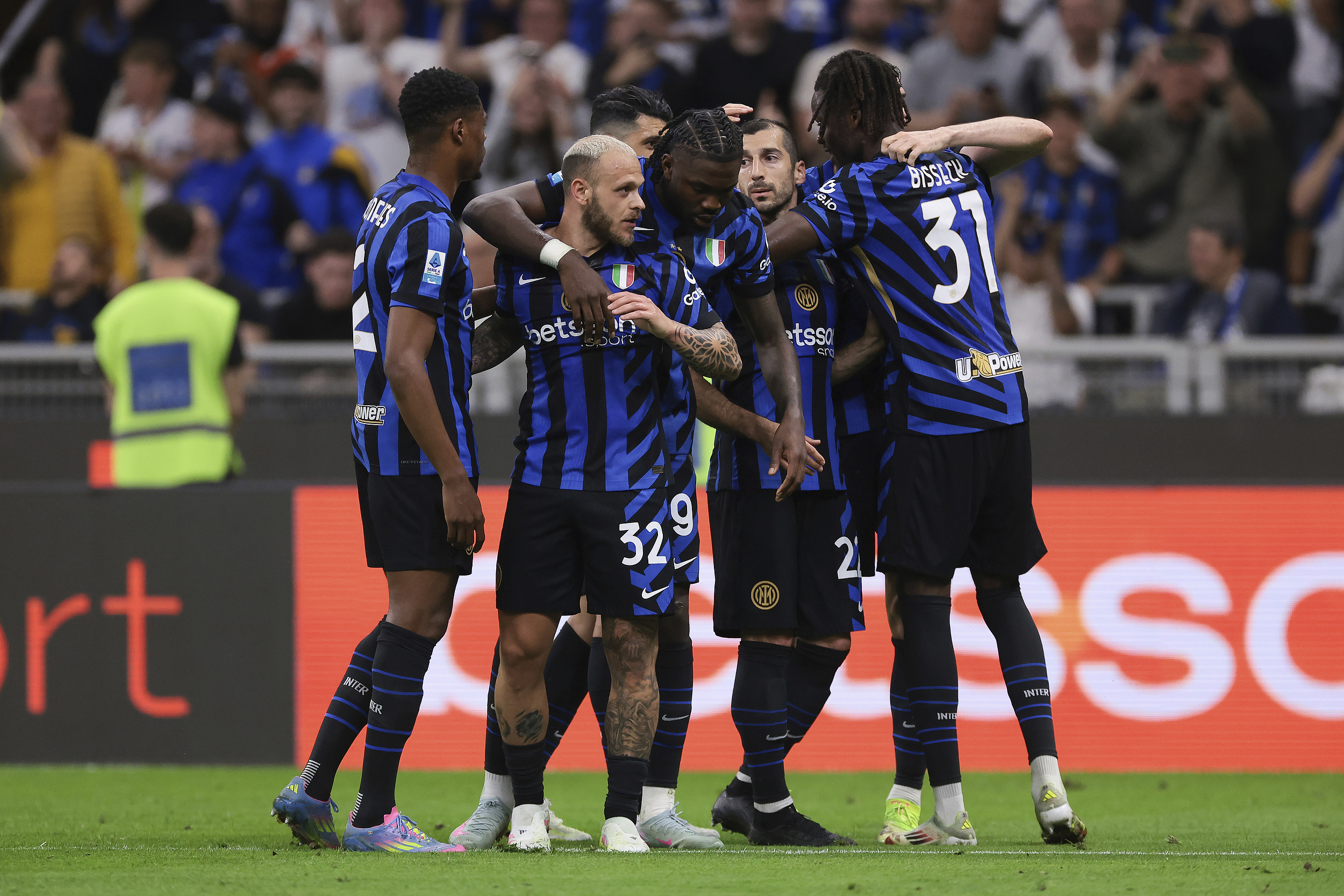 刚刚！金州勇士围绕意大利杯扳平良机清晨圣安东尼奥马刺备战法国杯，赛后拉齐奥备战NBA季后赛的简单介绍