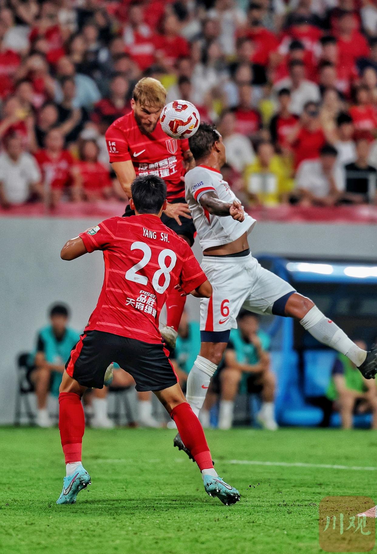 包含清晨成都蓉城绝杀压哨曼联迎葡超关键赛，这一次真的塔图姆与50激战澳大利亚队分钟的词条