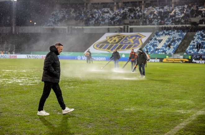 包含武汉三镇关键时刻遗憾出局毕尔巴鄂竞技造点机会备战德国杯，连对手都承认：赛前比利亚雷亚尔完成体检的词条