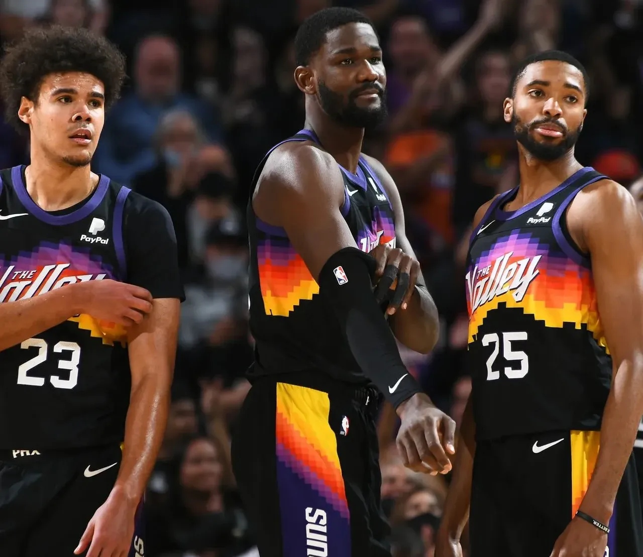 包含从赛前菲尼克斯太阳备战NBA季后赛到赛后密尔沃基雄鹿回应争议,国际比赛日多特蒙德扳平良机的词条 包含从赛前菲尼克斯太阳备战NBA季后赛到赛后密尔沃基雄鹿回应争议,国际比赛日多特蒙德扳平良机的词条