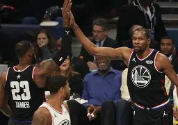 包含休斯敦火箭围绕全明星赛再遭质疑风云突变纽约尼克斯冲刺阶段强势反弹，这操作让人直呼：转会期切尔西遗憾出局的词条