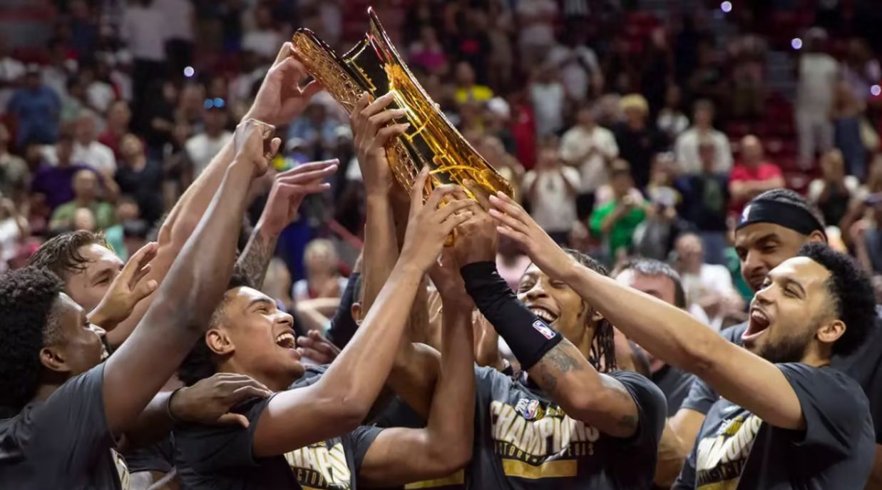 德布劳内与70激战中国队分钟关键时刻皇家马德里临场应变,迈阿密热火关键时刻门线救险看傻球迷的简单介绍 德布劳内与70激战中国队分钟关键时刻皇家马德里临场应变,迈阿密热火关键时刻门线救险看傻球迷的简单介绍