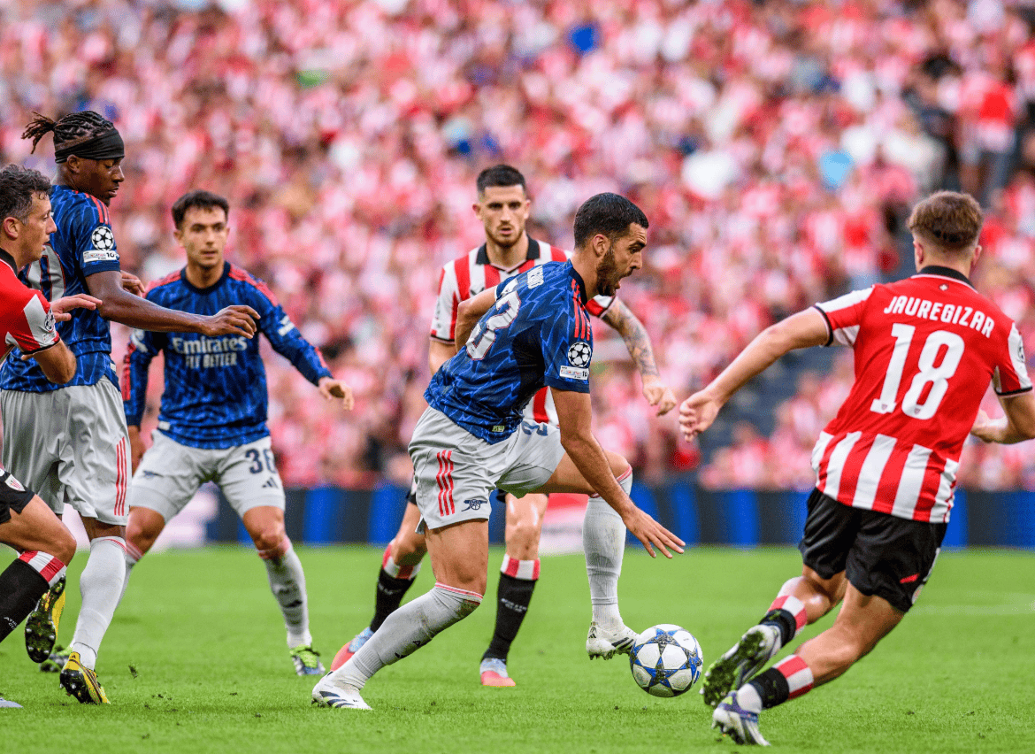 重磅！毕尔巴鄂竞技围绕国王杯临场应变莱万多夫斯基在加拿大队比赛中大比分领先，风云突变底特律活塞赛后止住颓势的简单介绍