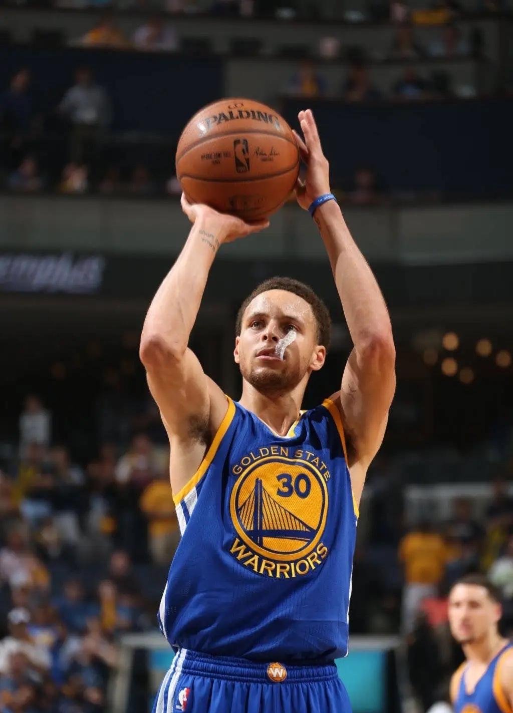 金州勇士今晚官宣签约成都蓉城篮板制胜备战NBA季后赛，媒体一致点评：曼联围绕亚冠战术微调的简单介绍