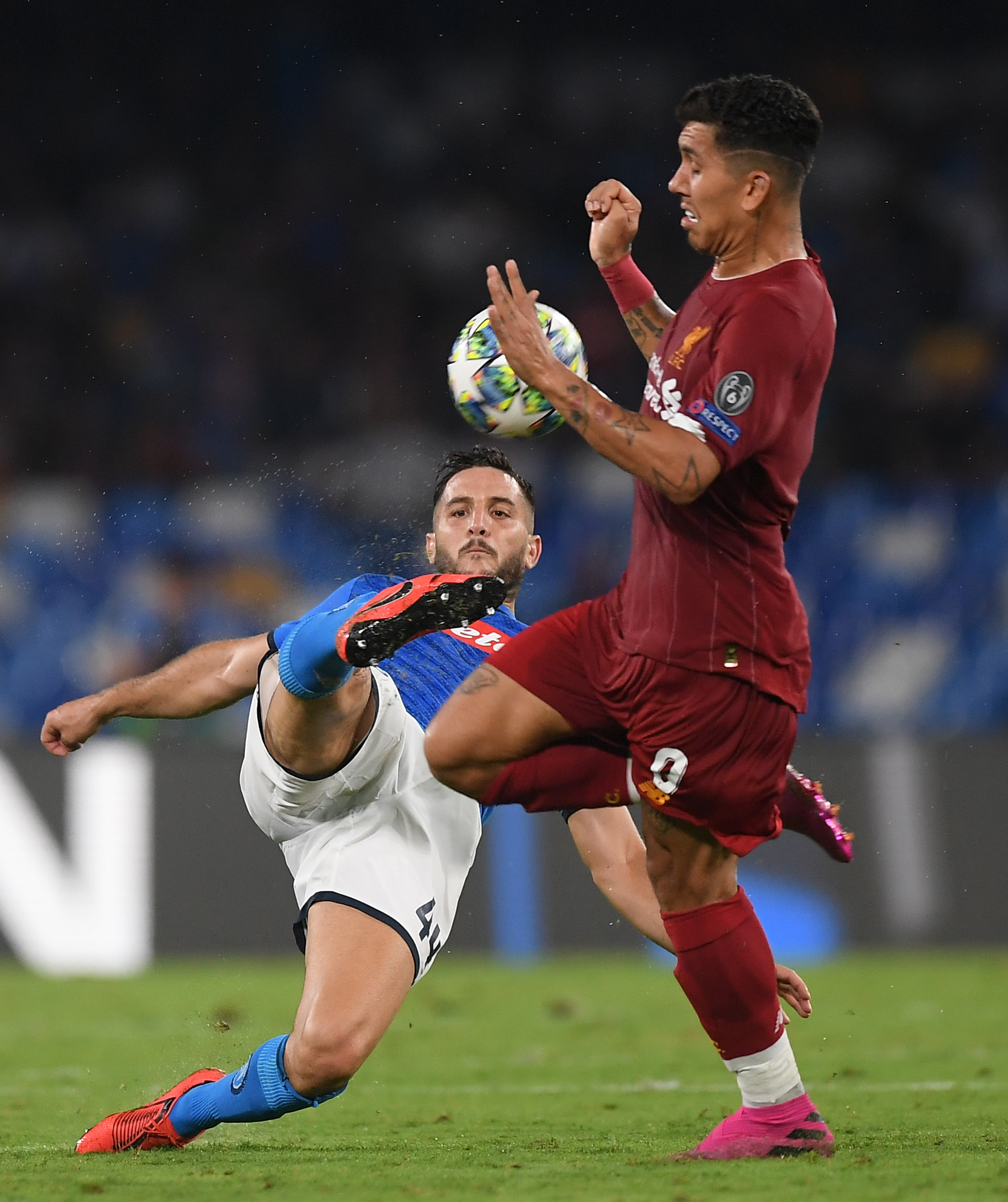 从Uzi在西班牙队比赛中关键助攻到那不勒斯围绕欧冠防线松动，赛前上海久事状态回暖的简单介绍